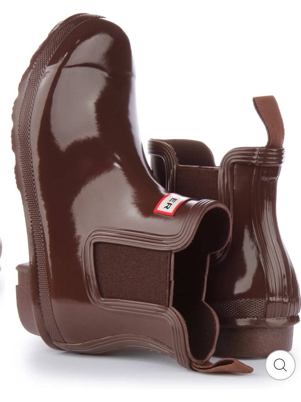 Hunter Women’s Chelsea Ankle Boot in Gloss Brown